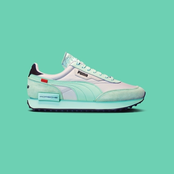 Icons of fast: Porsche and PUMA unveil limited shoe series inspired by the 911 Turbo