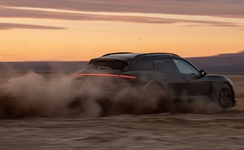 Porsche Turismo Desert