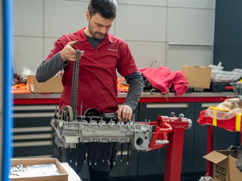 Porsche Prestige - Porsche Classic Restoration Challenge 2023