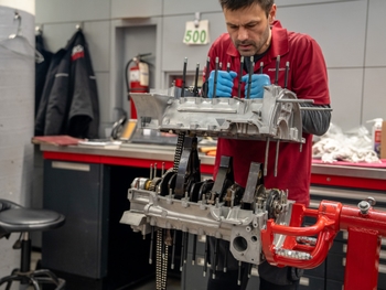 Porsche Prestige - Porsche Classic Restoration Challenge 2023