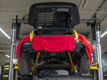 Porsche Prestige - Porsche Classic Restoration Challenge 2023