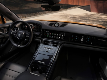 New Porsche Panamera