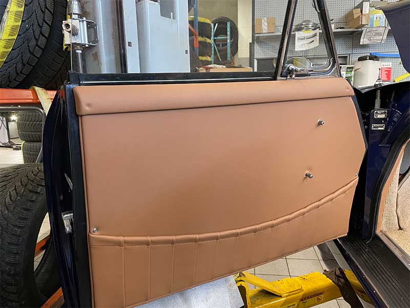Porsche Prestige - Classic Restoration