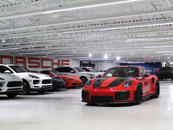 911 GT2 RS - Porsche Prestige