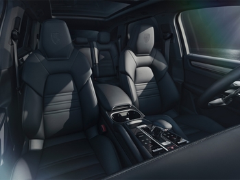 Porsche Prestige - Porsche Cayenne Platinum Edition