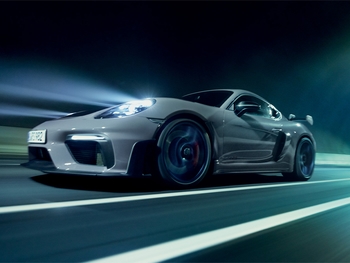 Porsche Cayman GT4 RS