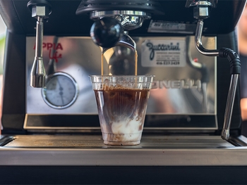 Cars and Coffee 2022 - Porsche Prestige