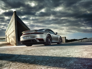 Porsche 911 Turbo S 2021