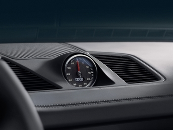 Maserati Levante GT 2022 vs Porsche Cayenne S 2022 1