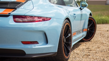 911 R