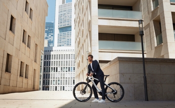 Porsche bike in city