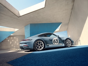 Porsche 911 S/T - Porsche West Island
