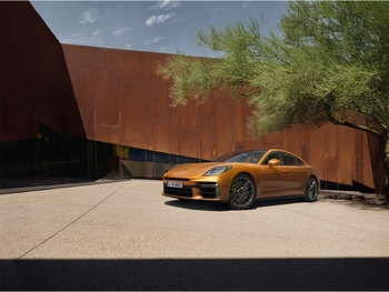 New Porsche Panamera
