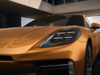 New Porsche Panamera