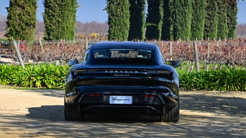 Porsche-Corredor-Verde