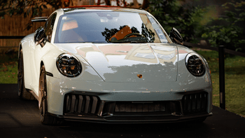 Bel Porsche 911 GT3 na događaju u Karlovcu