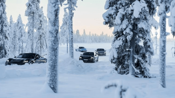 Porsche Experience Gallery 3