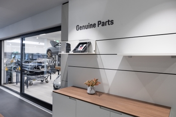 Porsche Centre Guildford showroom