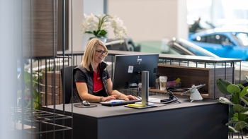 Porsche Centre Reading showroom