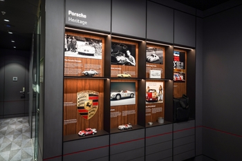 Porsche Studio 7
