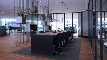 Discover our Porsche Centre Kuwait