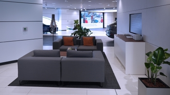 Discover our Porsche Centre Kuwait