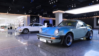 Discover our Porsche Centre Kuwait