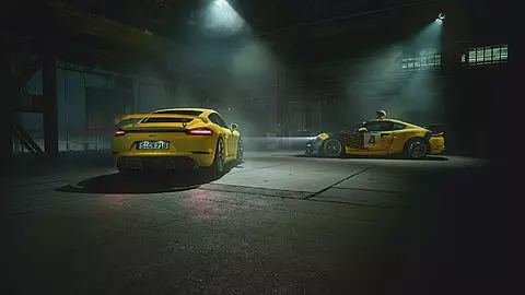 blur-up ls-is-cached lazyloaded