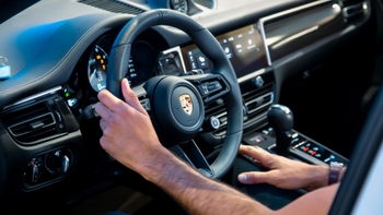 Inauguración del nuevo Porsche Centre López Mateos.