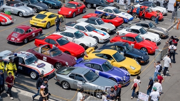 Autos Porsche exhibidos en el Gran Premio Histórico