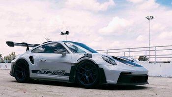 Porsche 718 classic model on track