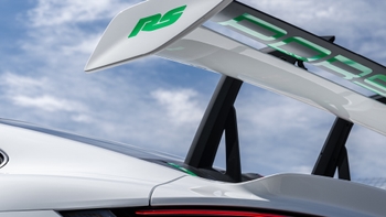 detalle de porsche 911 gt3 blanco en track day en monterrey