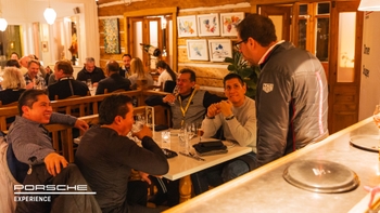 Clientes de Porsche Angelópolis experimentan emocionante Ice Experience en Montréal, Canadá