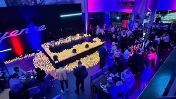 Header Desktop - Gallery 6