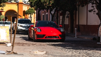 Road Tour Experience