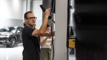 Service Clinic Gallery 1