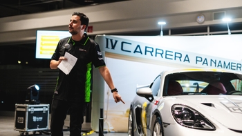 Tour 718 Cayman GT4 RS en Querétaro