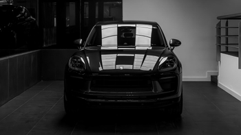 Autos Porsche en concesionario