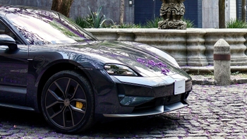 Porsche Taycan Eléctrico