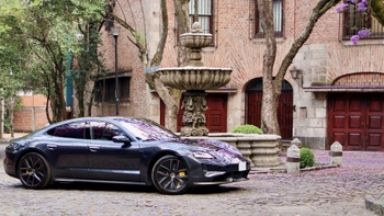 Porsche Taycan Eléctrico