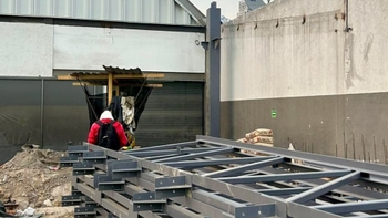 Remodelación Porsche Center Santa Fe