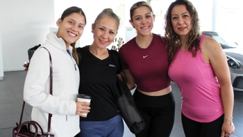 Nota Yoga Brunch Gallery 6 Porsche Center Torreon