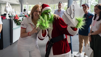 Porsche celebra la navidad en Panama