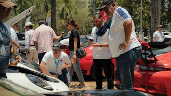 nota elegancia porsche center panama gallery12