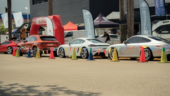 nota elegancia porsche center panama gallery9