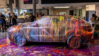 Porsche Cayenne Coupé pintado de colores