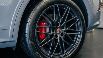 Exclusive Manufaktur