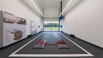 Otvoritev Porsche Center Ljubljana