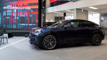 Otvoritev Porsche Center Ljubljana