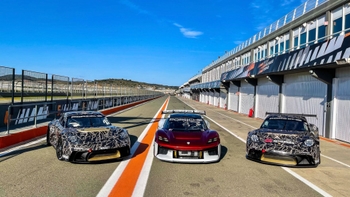 718 Cayman GT4 ePerformance